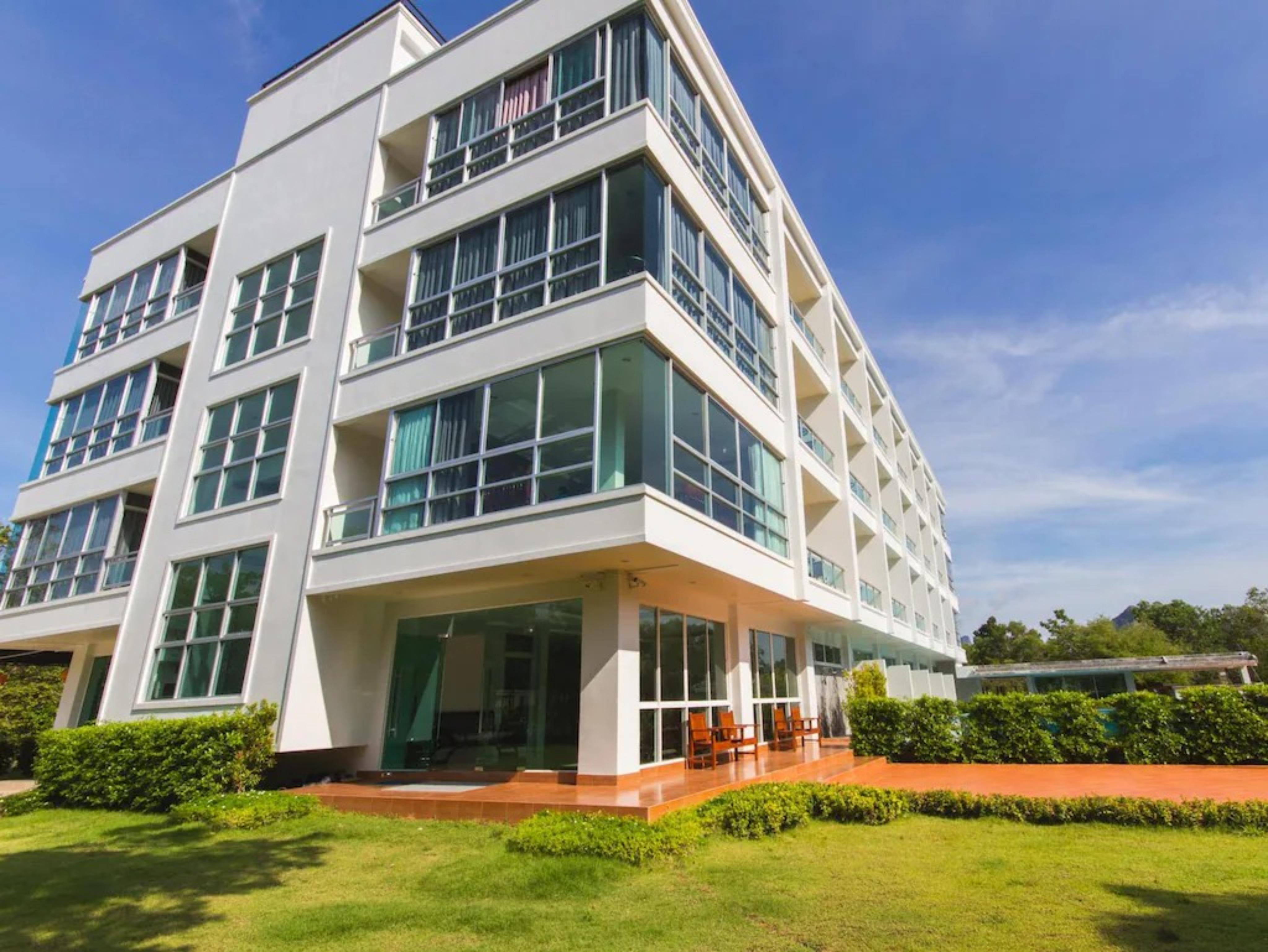 The Pano Hotel & Residence Ao Nang Exterior foto
